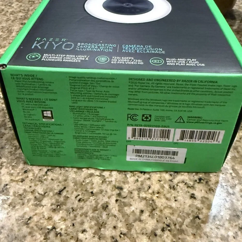 Razer Kiyo RZ19-02320100-R3U1 4 MP Streaming Camera - Black